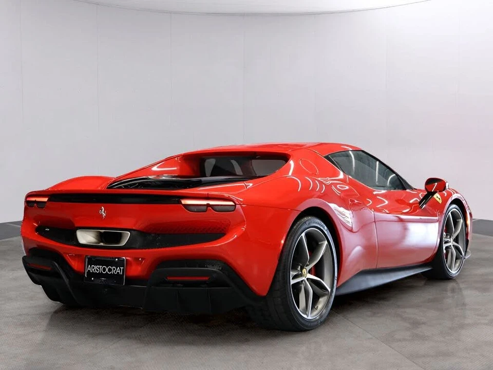 2025 Ferrari 296 GTB - Image 5 of 31