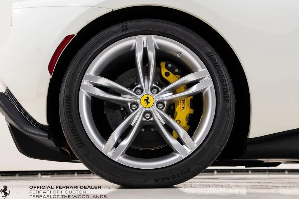 2025 Ferrari 296 GTB - Image 9 of 31