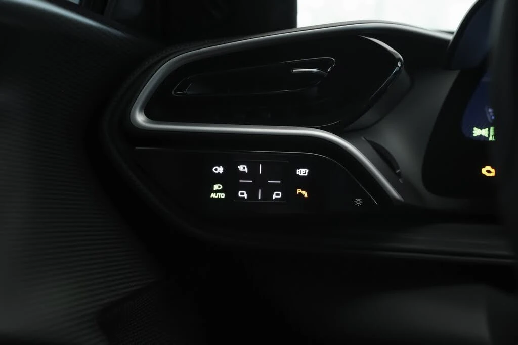 2025 Ferrari 296 GTB - Image 19 of 31