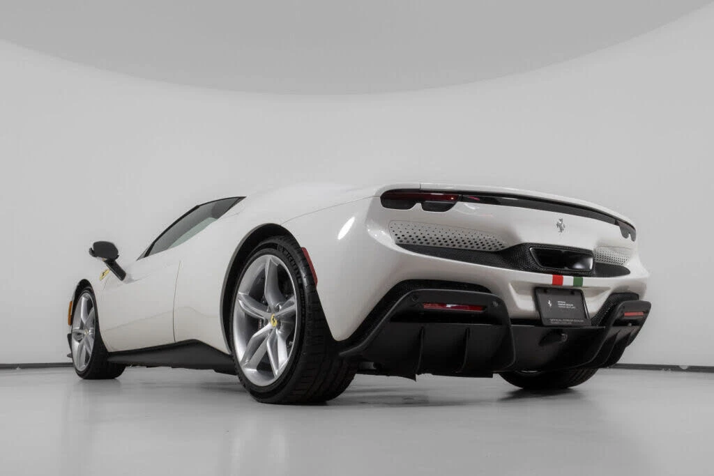2025 Ferrari 296 GTB - Image 14 of 31