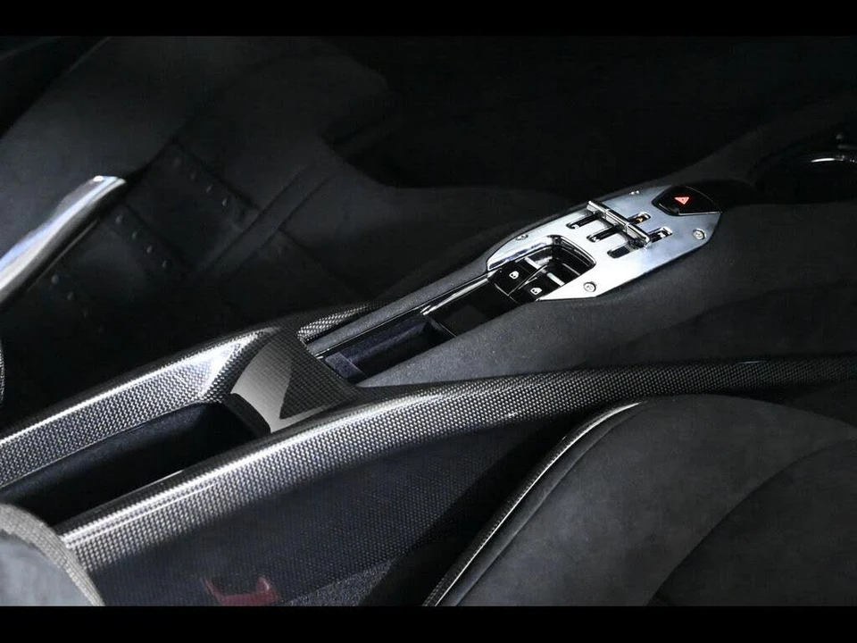 2025 Ferrari 296 GTB - Image 19 of 31