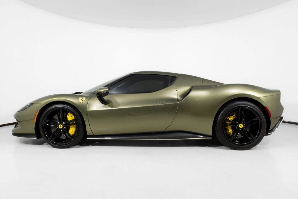 2025 Ferrari 296 GTB - Image 3 of 31