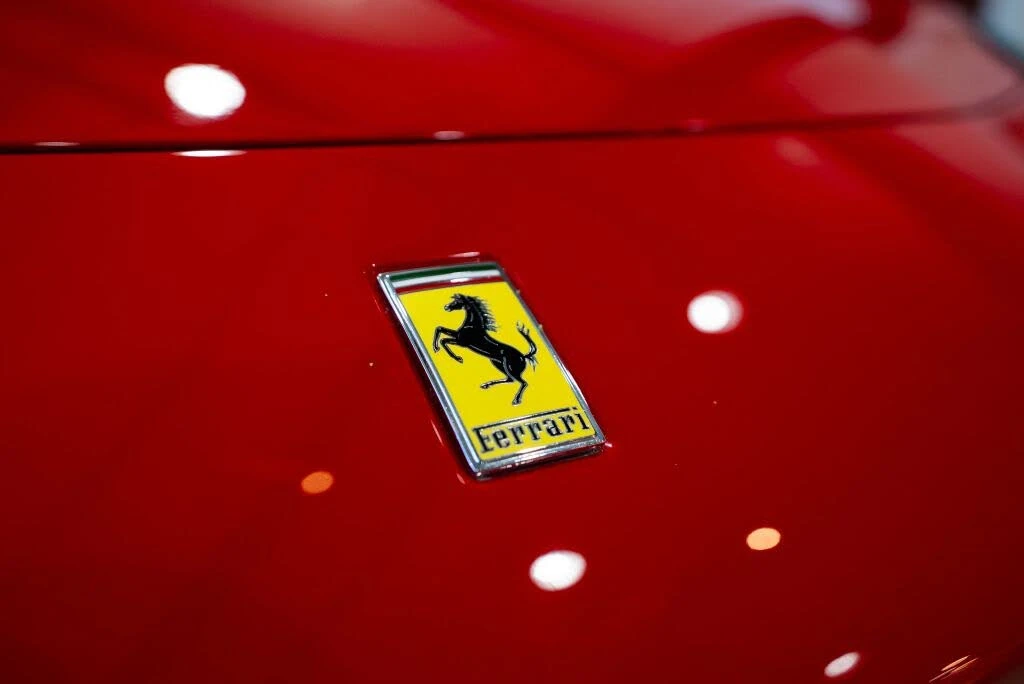 2025 Ferrari 296 GTB - Image 9 of 31