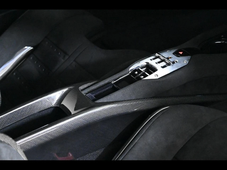 2025 Ferrari 296 GTB - Image 19 of 31