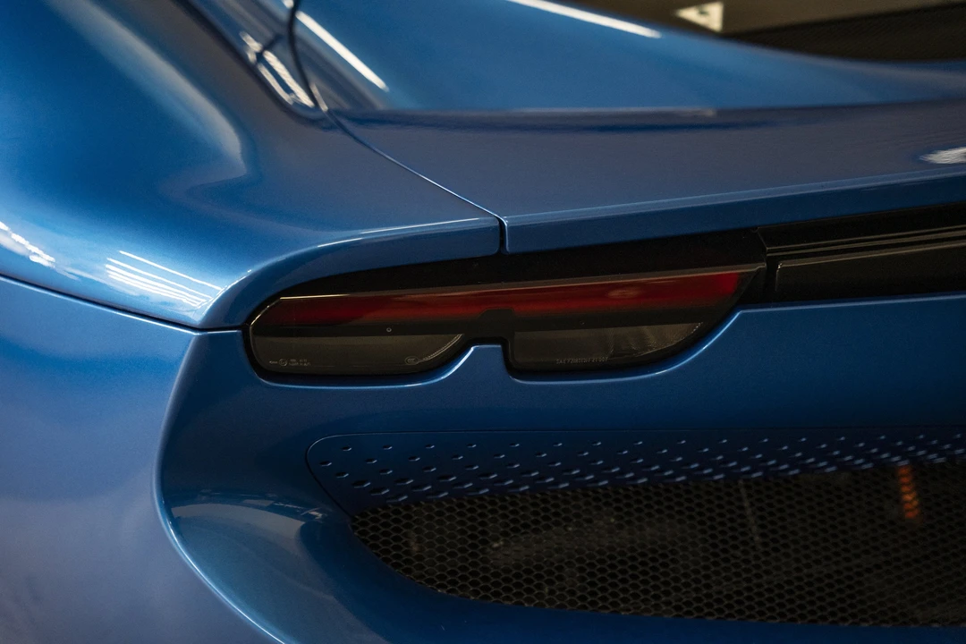 2025 Ferrari 296 GTB - Image 18 of 31