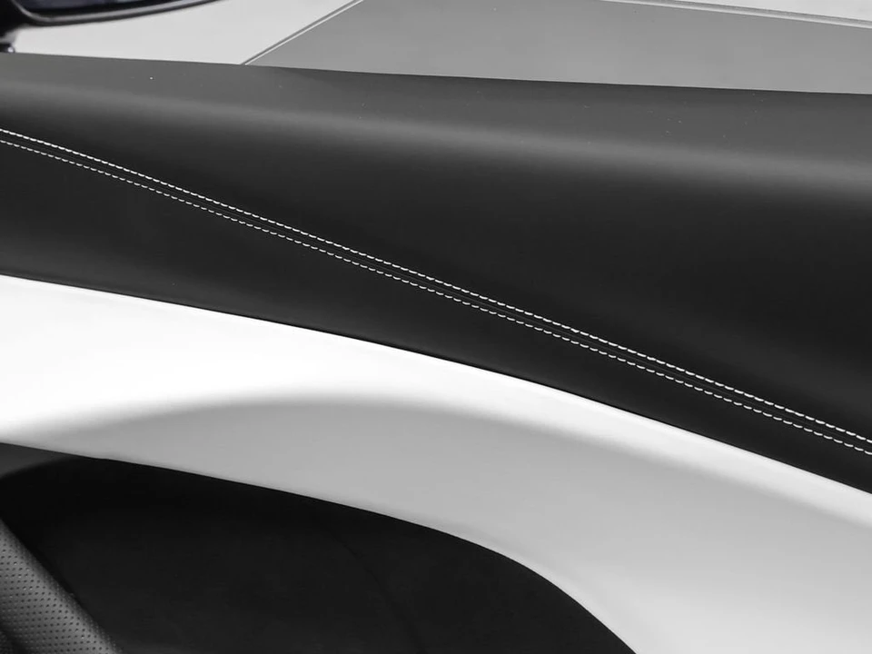 2025 Ferrari 296 GTB - Image 28 of 31