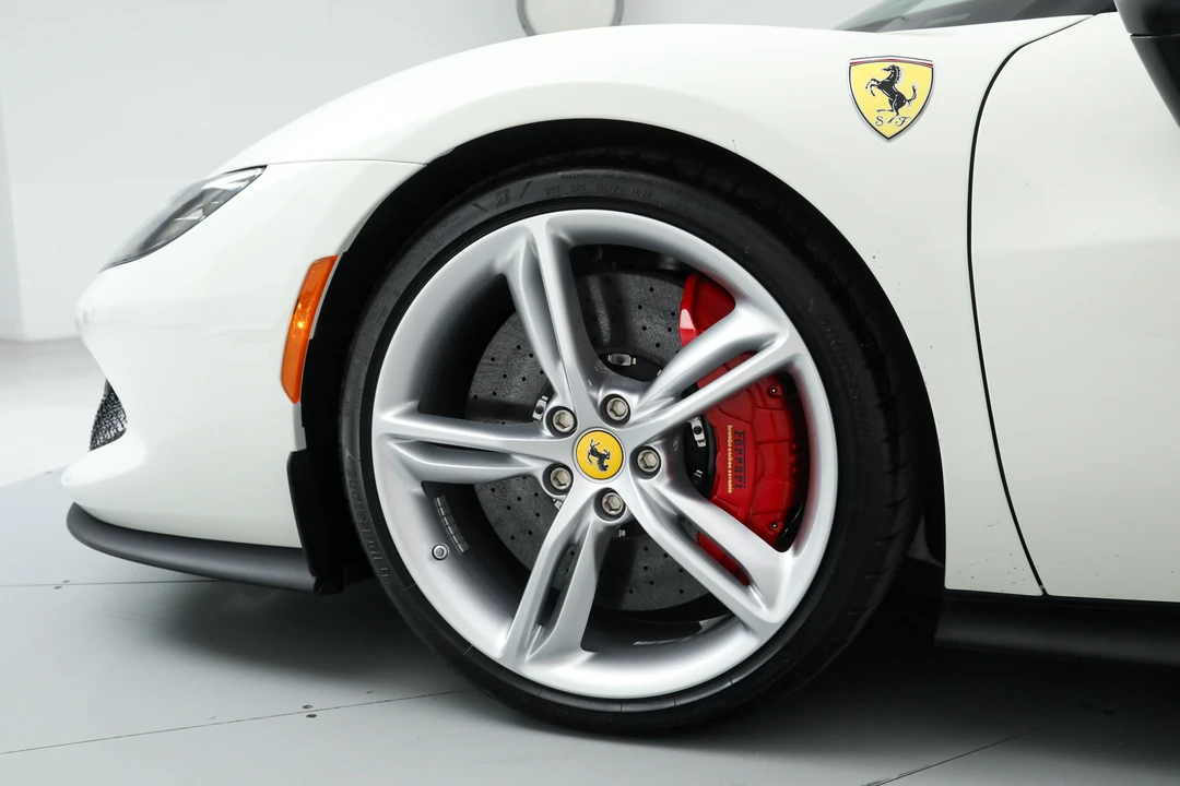 2025 Ferrari 296 GTB - Image 15 of 31