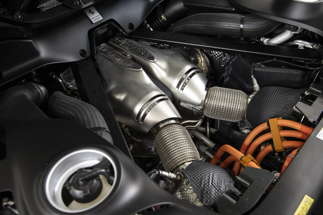 2025 Ferrari 296 GTB - Image 27 of 31