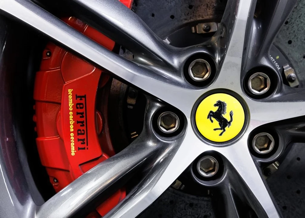 2025 Ferrari 296 GTB - Image 27 of 31