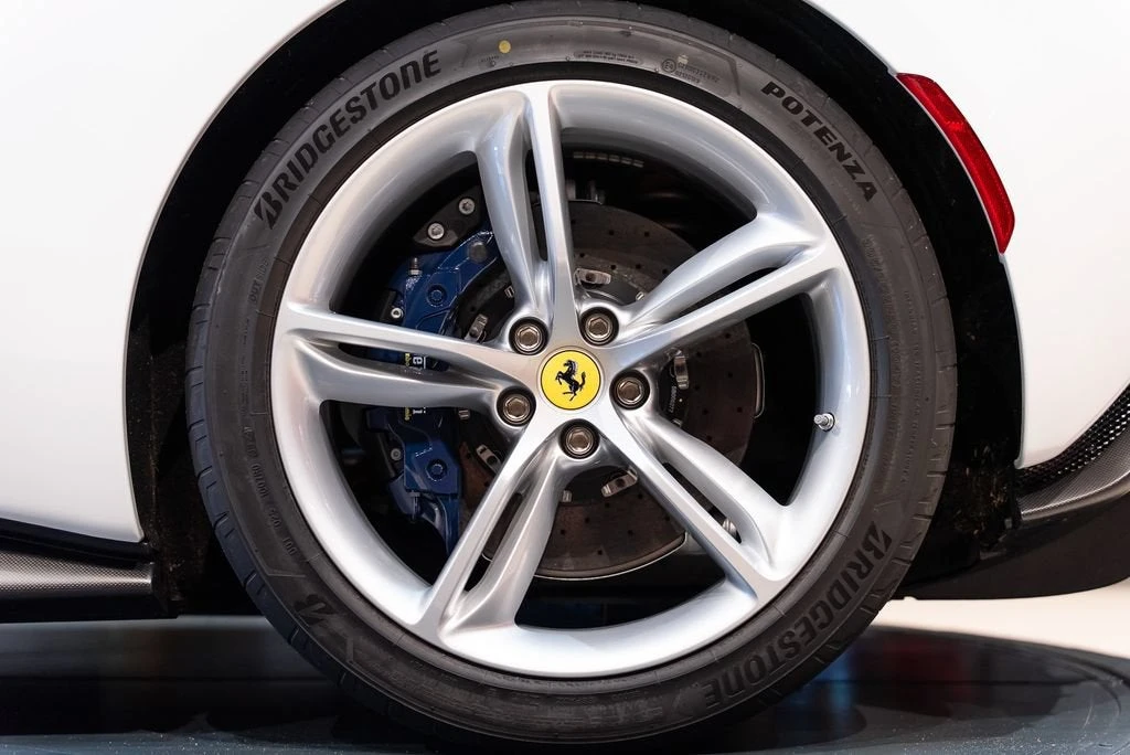 2025 Ferrari 296 GTB - Image 13 of 31