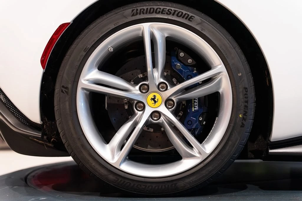 2025 Ferrari 296 GTB - Image 14 of 31