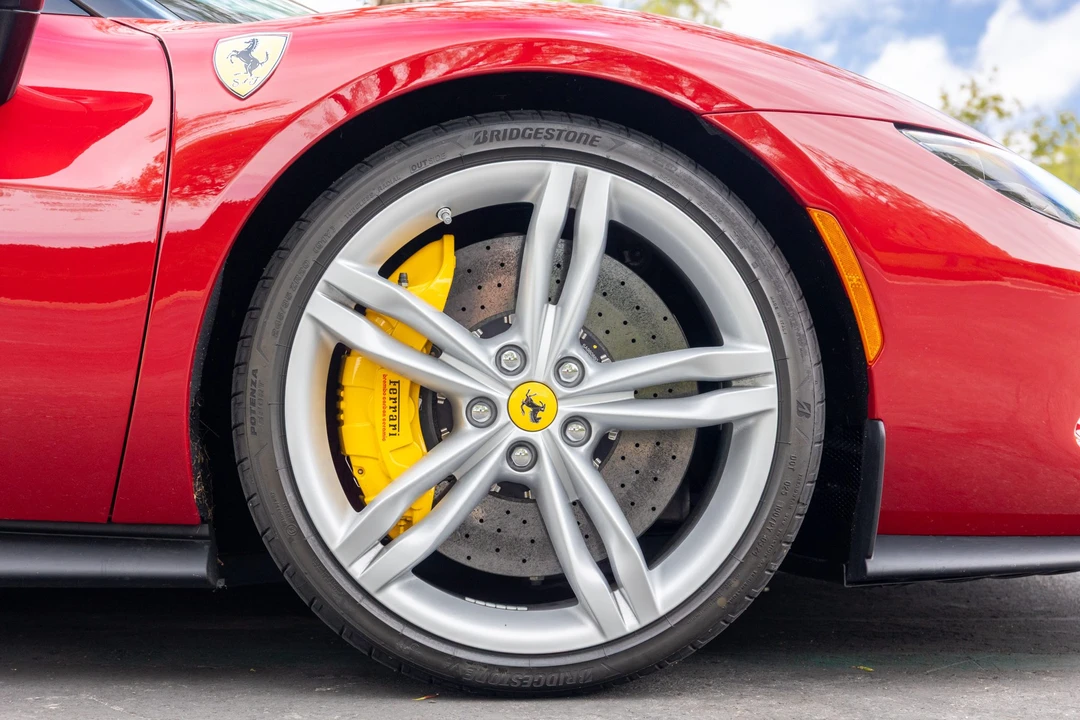 2025 Ferrari 296 GTB - Image 23 of 31
