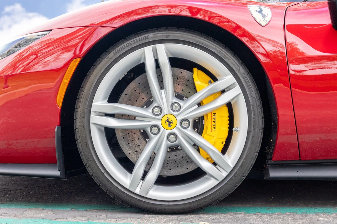 2025 Ferrari 296 GTB - Image 22 of 31