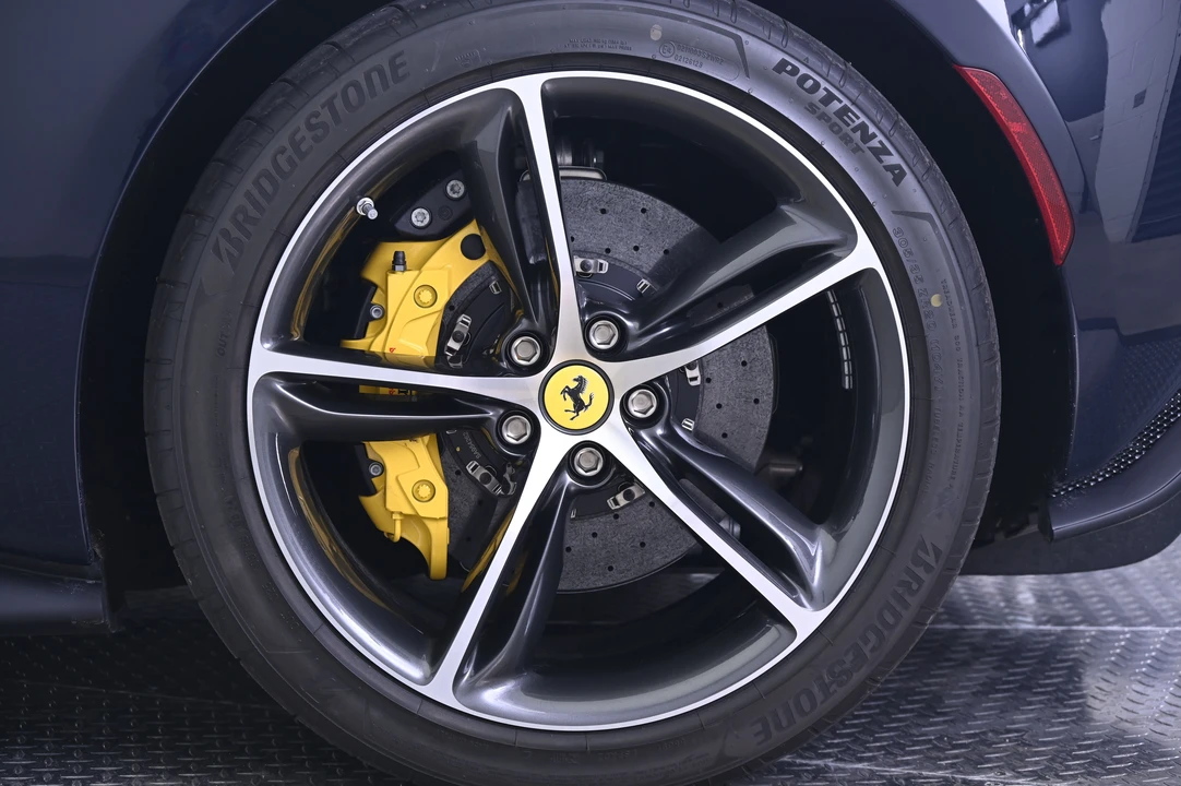 2025 Ferrari 296 GTB - Image 13 of 31