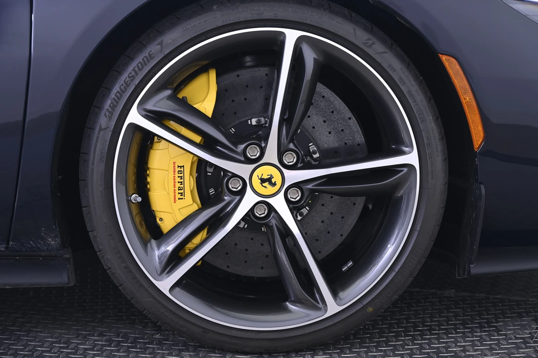 2025 Ferrari 296 GTB - Image 15 of 31