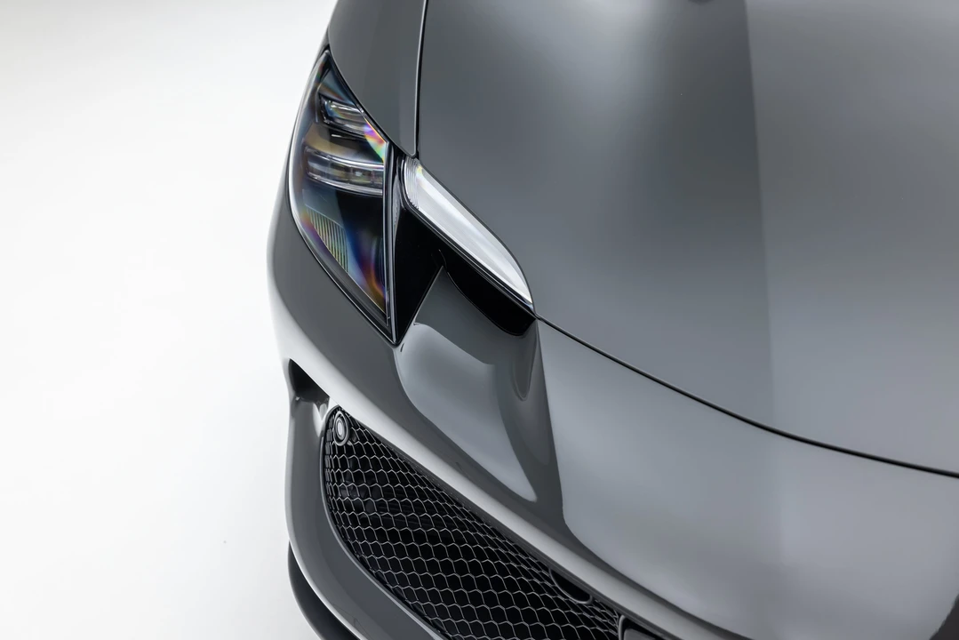 2025 Ferrari 296 GTB - Image 17 of 31