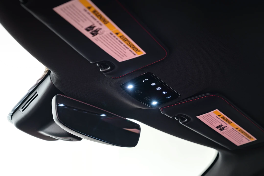 2025 Ferrari 296 GTB - Image 28 of 31