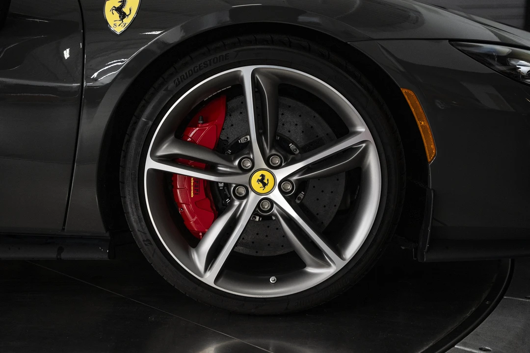 2025 Ferrari 296 GTB - Image 9 of 31