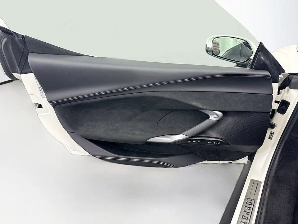 2025 Ferrari 296 GTB - Image 21 of 31