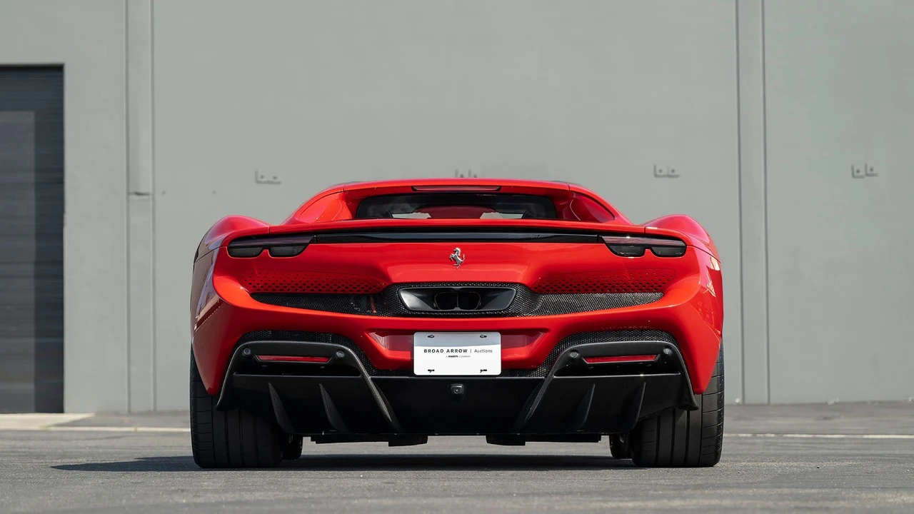 2025 Ferrari 296 GTB - Image 4 of 31