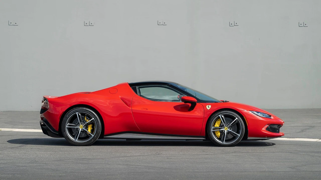 2025 Ferrari 296 GTB - Image 5 of 31