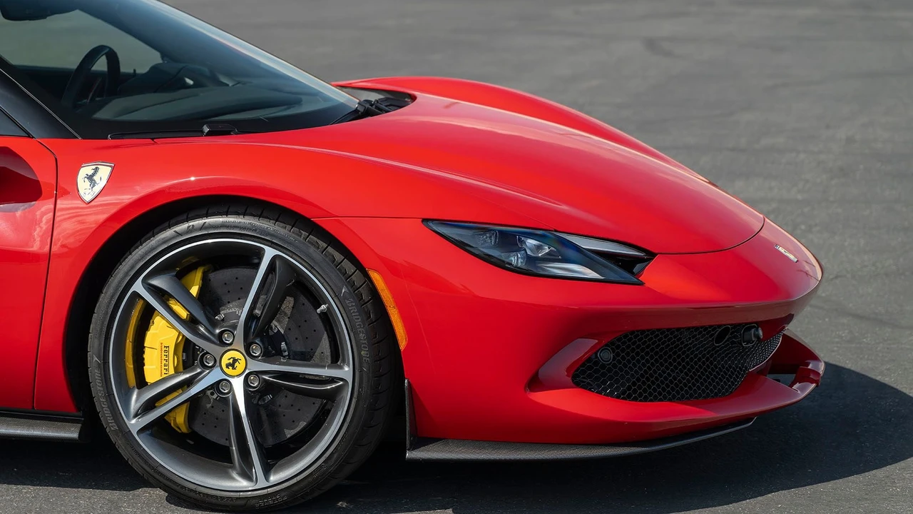 2025 Ferrari 296 GTB - Image 18 of 31