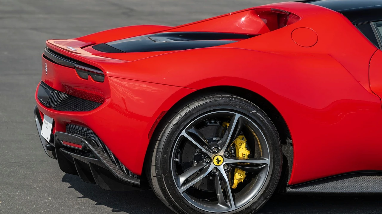 2025 Ferrari 296 GTB - Image 25 of 31