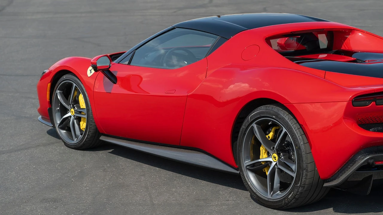 2025 Ferrari 296 GTB - Image 21 of 31