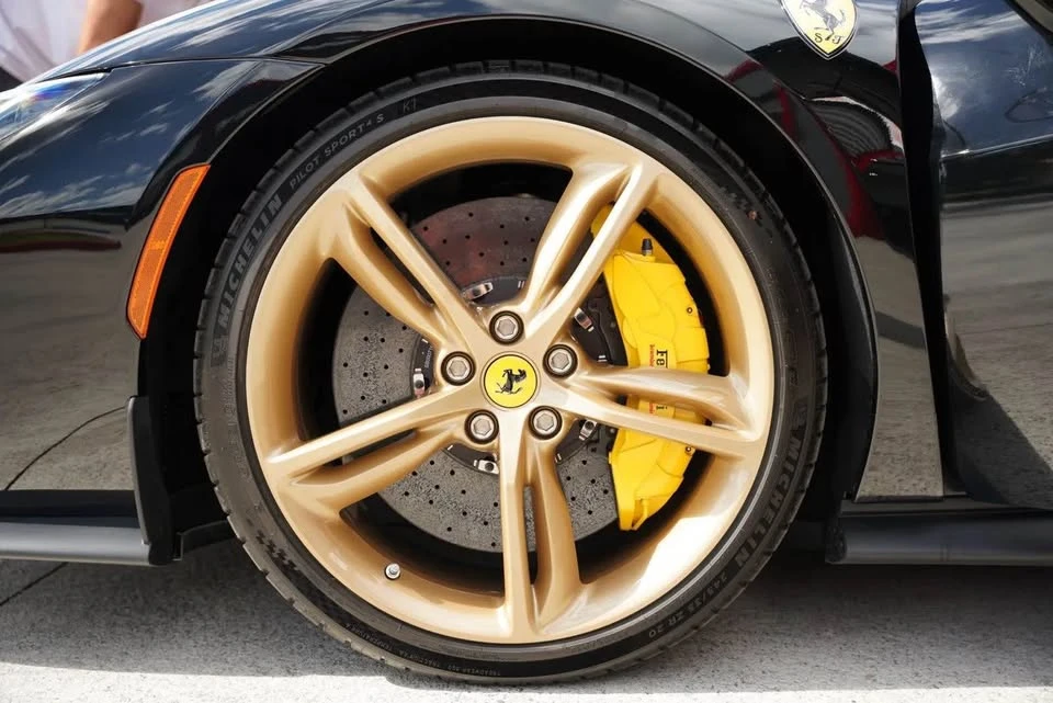 2025 Ferrari 296 GTS - Image 17 of 20