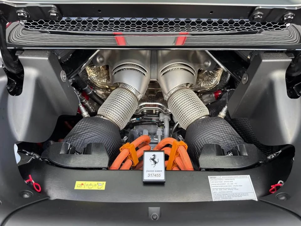 2025 Ferrari 296 GTS - Image 18 of 20