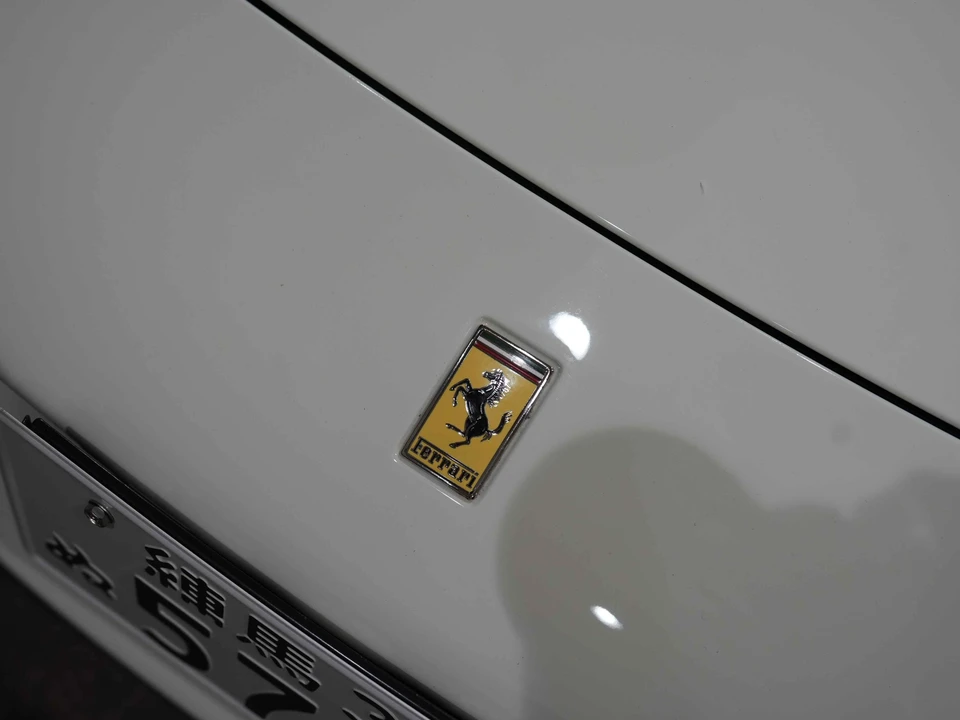 2025 Ferrari 296 GTS - Image 18 of 31