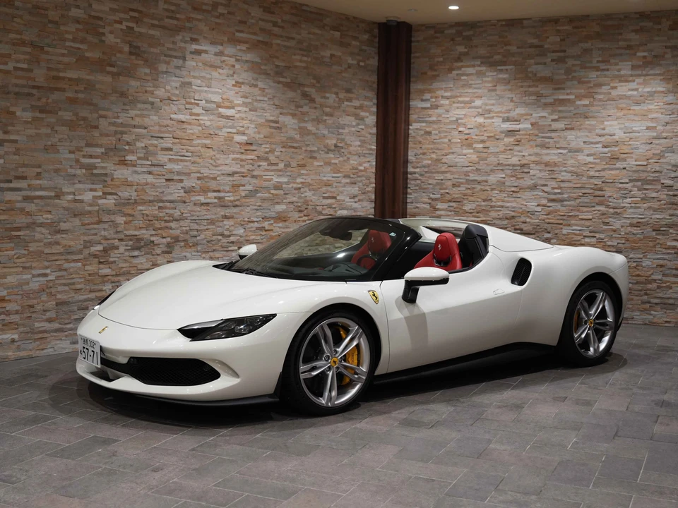 2025 Ferrari 296 GTS - Image 8 of 31