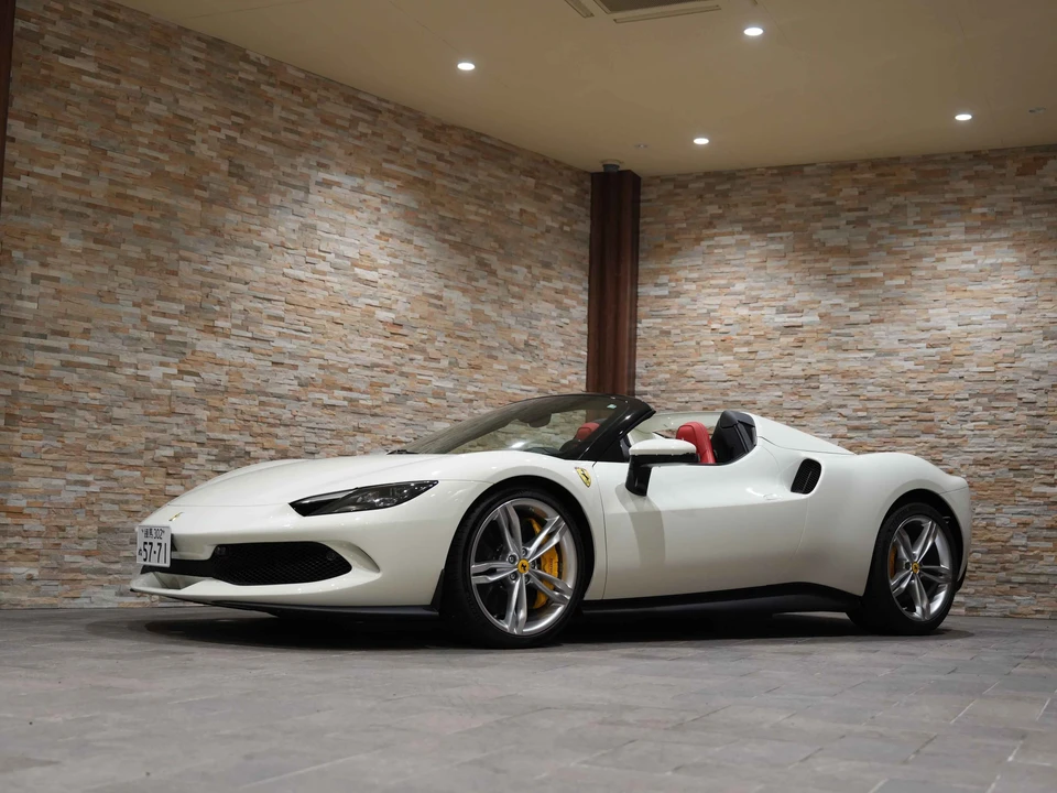 2025 Ferrari 296 GTS - Image 14 of 31
