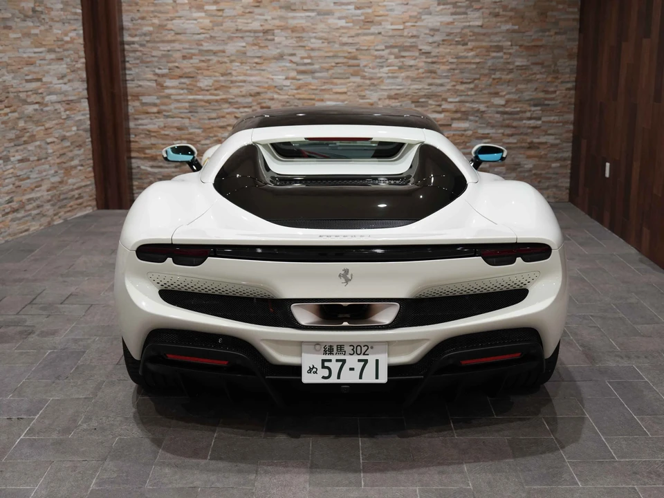 2025 Ferrari 296 GTS - Image 12 of 31