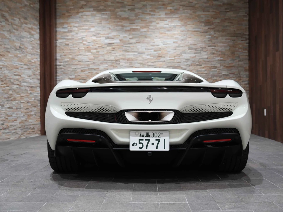 2025 Ferrari 296 GTS - Image 5 of 31