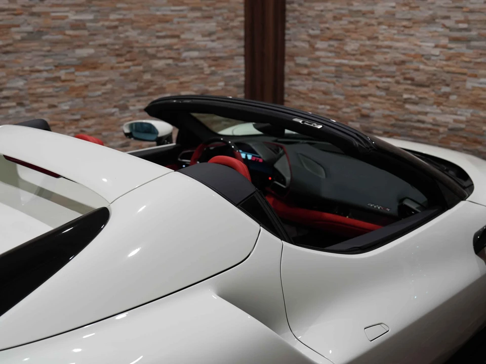 2025 Ferrari 296 GTS - Image 25 of 31