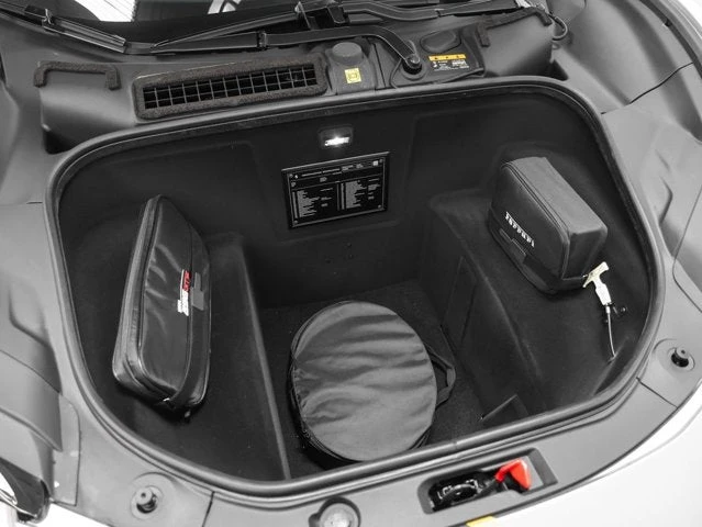 2025 Ferrari 296 - Image 14 of 31