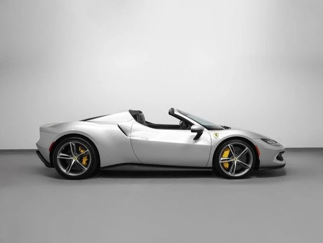 2025 Ferrari 296 - Image 4 of 31