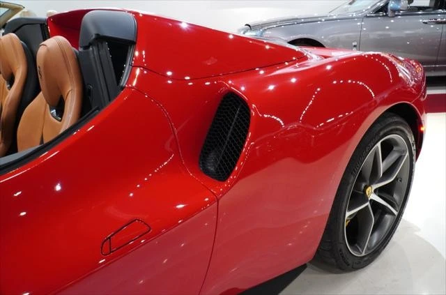 2025 Ferrari 296 GTS - Image 21 of 31