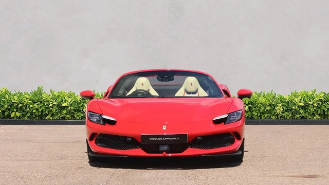 2025 Ferrari 296 GTS