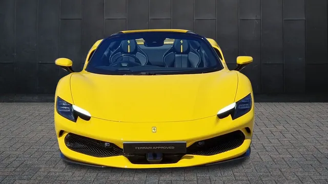 2025 Ferrari 296 GTS
