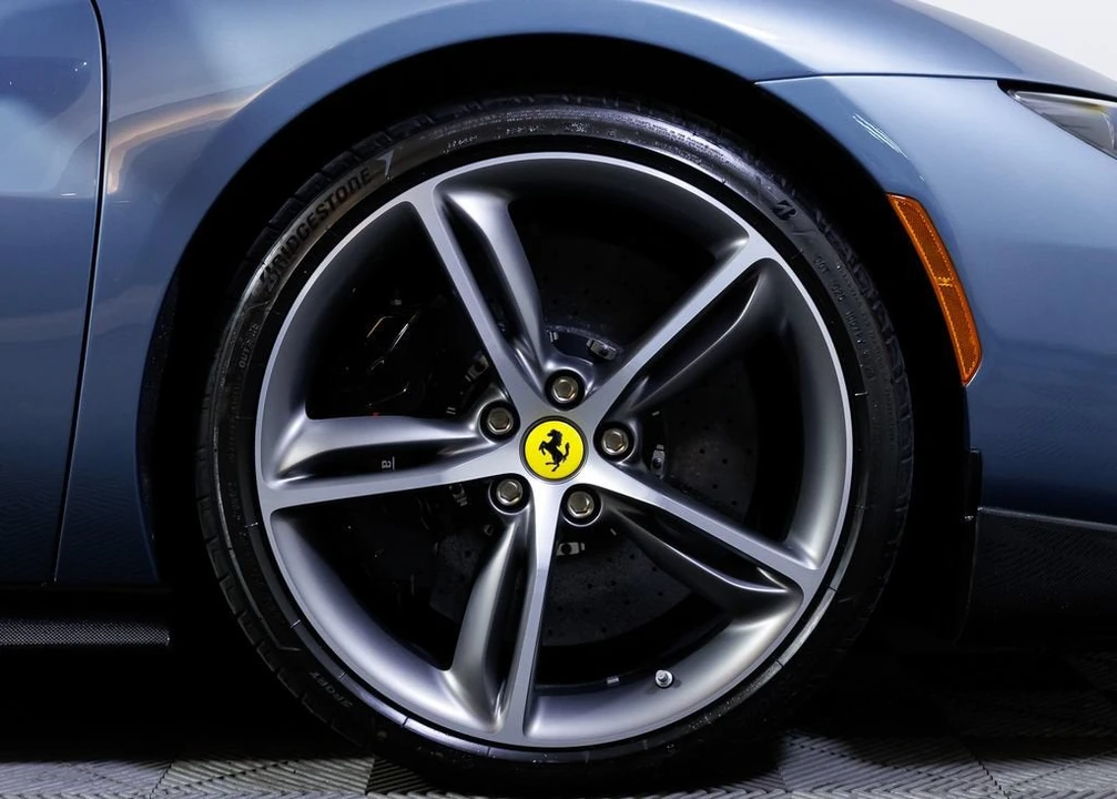 2025 Ferrari 296 GTS - Image 12 of 31