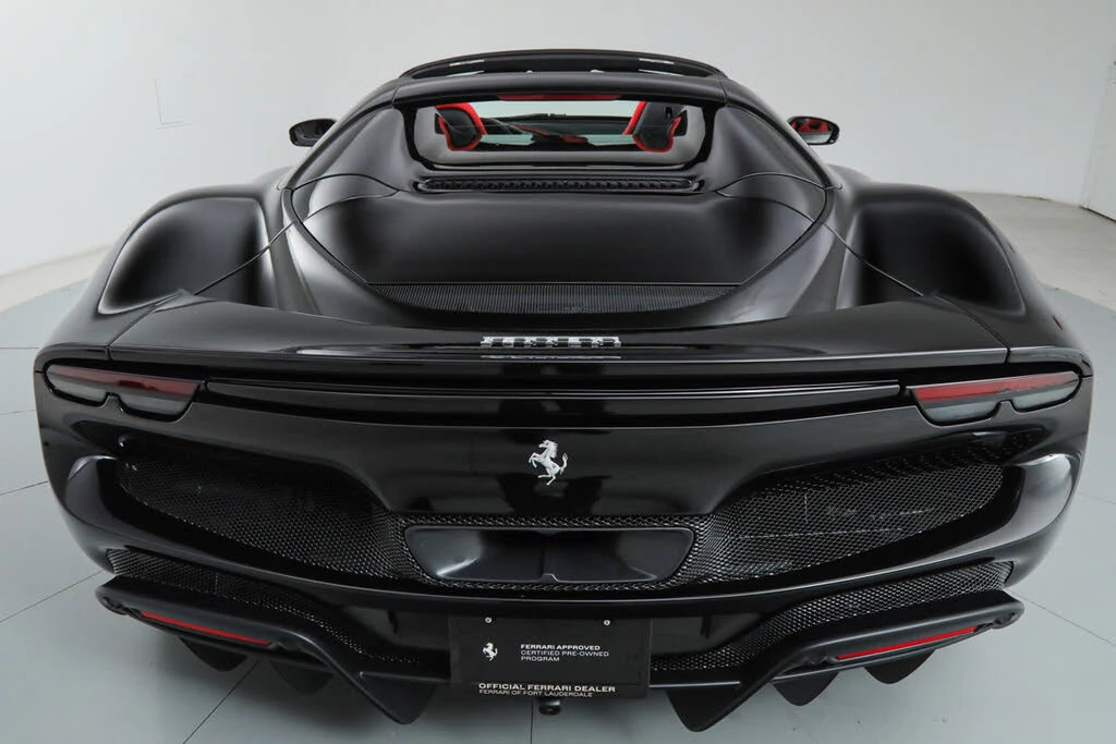 2025 Ferrari 296 GTS - Image 23 of 31