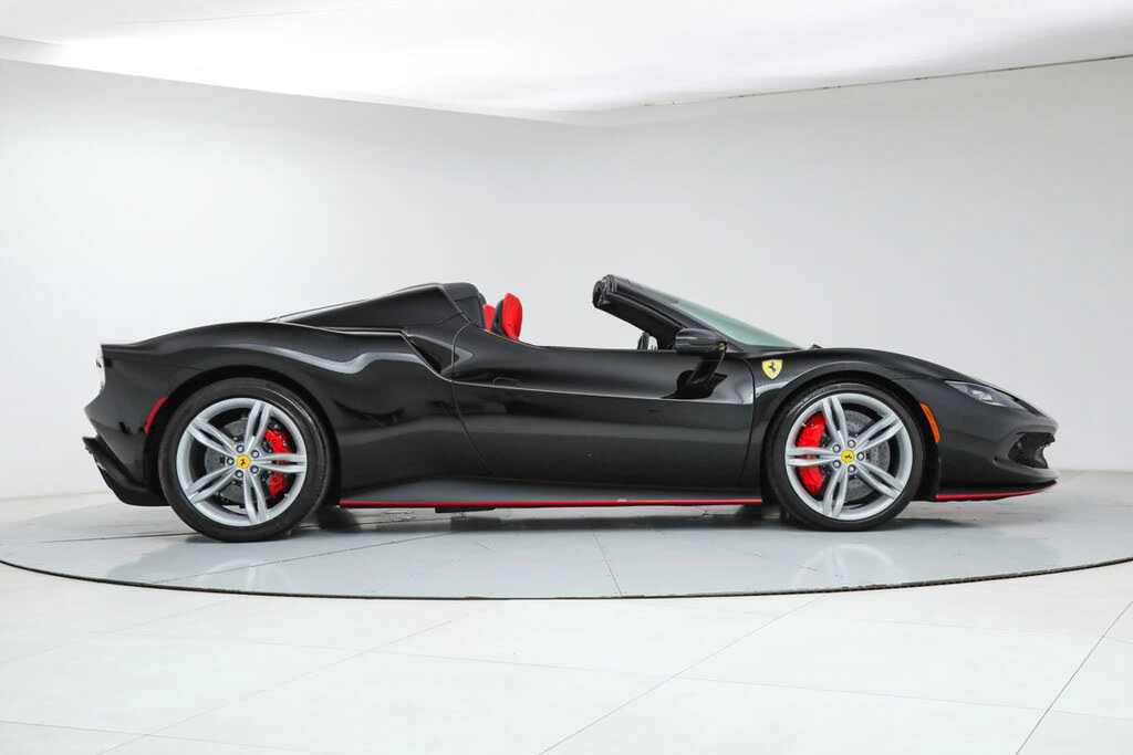 2025 Ferrari 296 GTS - Image 11 of 31