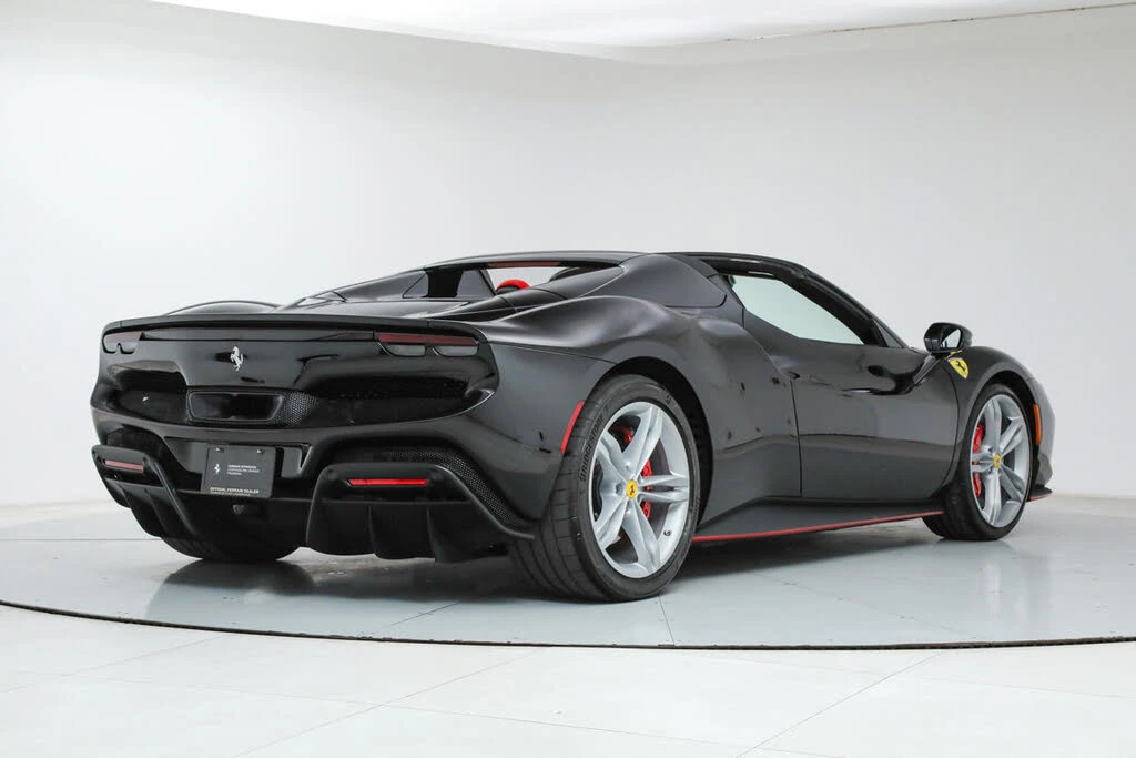2025 Ferrari 296 GTS - Image 3 of 31