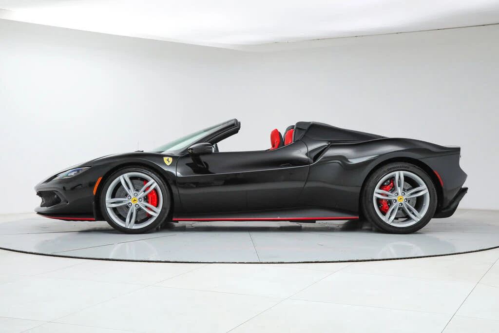 2025 Ferrari 296 GTS - Image 4 of 31
