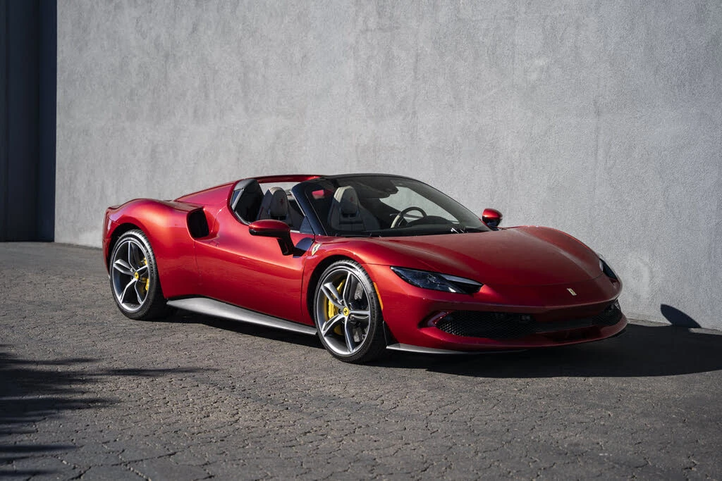 2025 Ferrari 296 GTS - Image 7 of 31