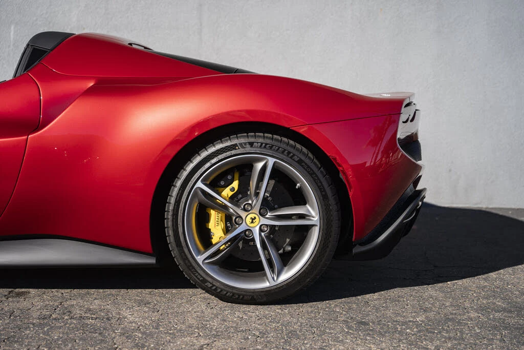 2025 Ferrari 296 GTS - Image 15 of 31