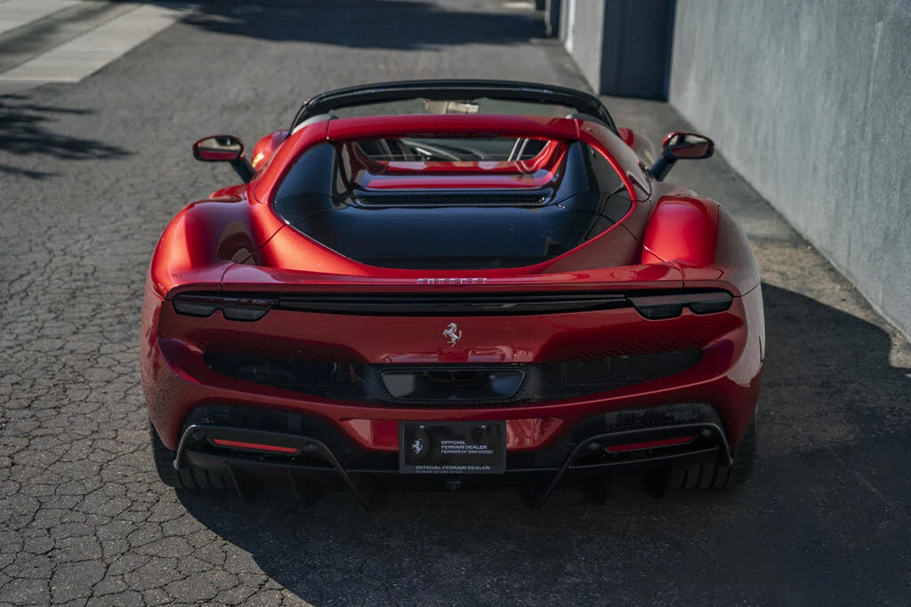 2025 Ferrari 296 GTS - Image 4 of 31