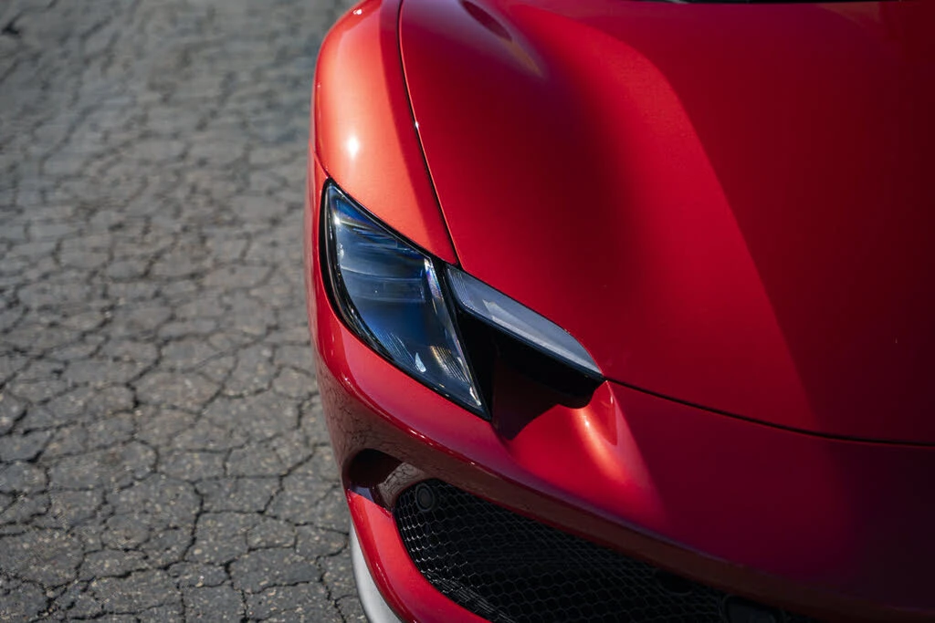 2025 Ferrari 296 GTS - Image 19 of 31
